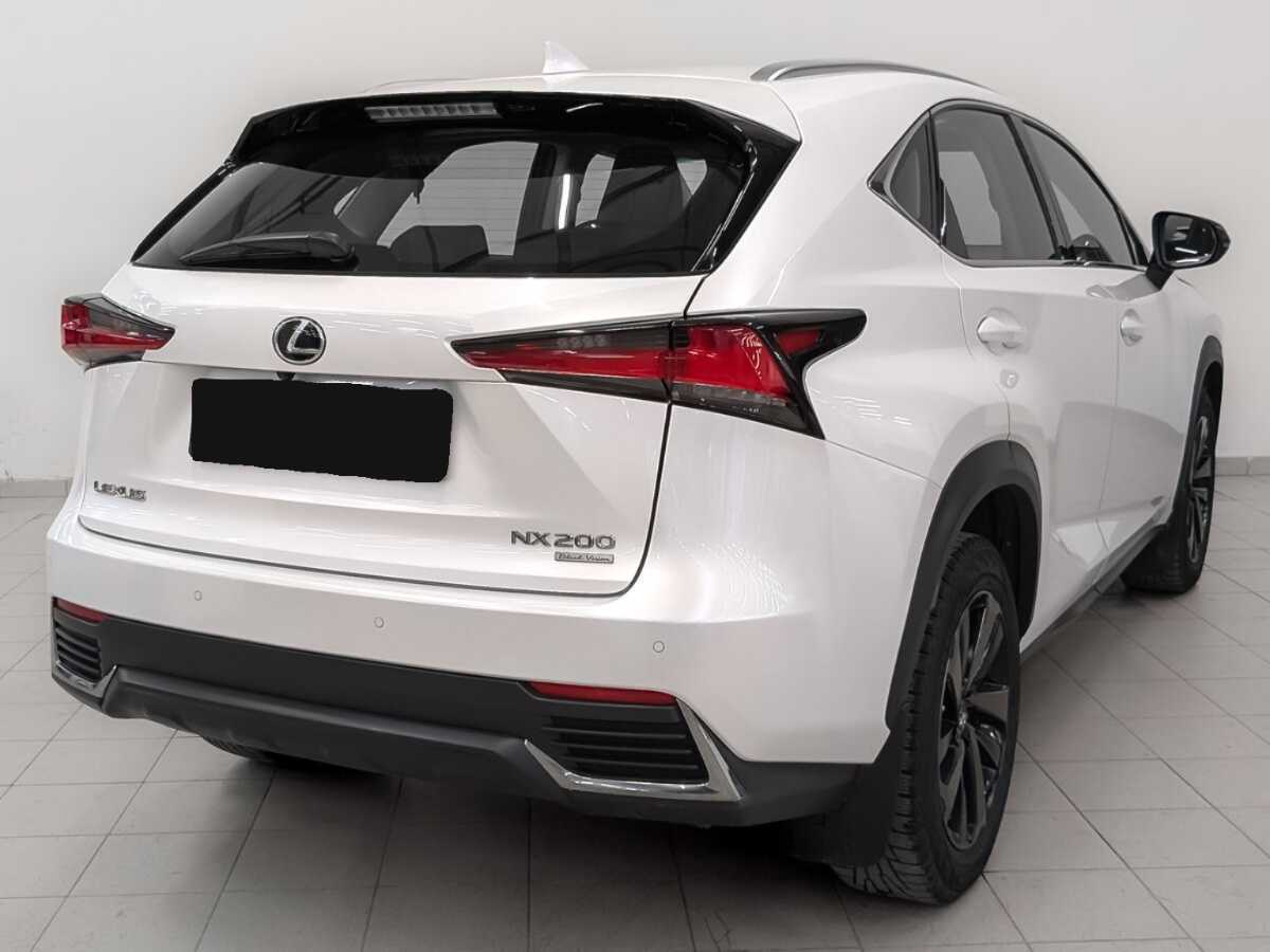 Купить Lexus NX с пробегом. Фото: #4