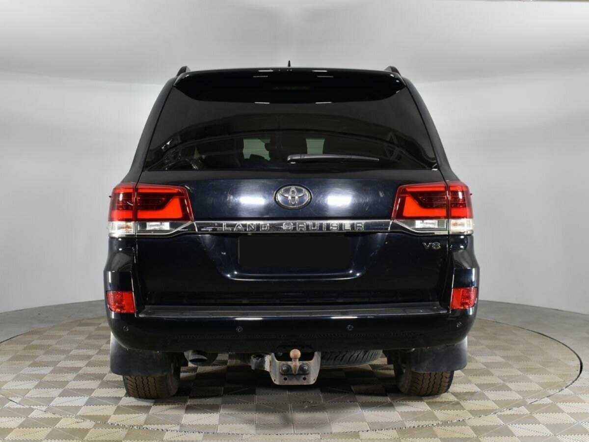 Купить Toyota Land Cruiser с пробегом. Фото: #3