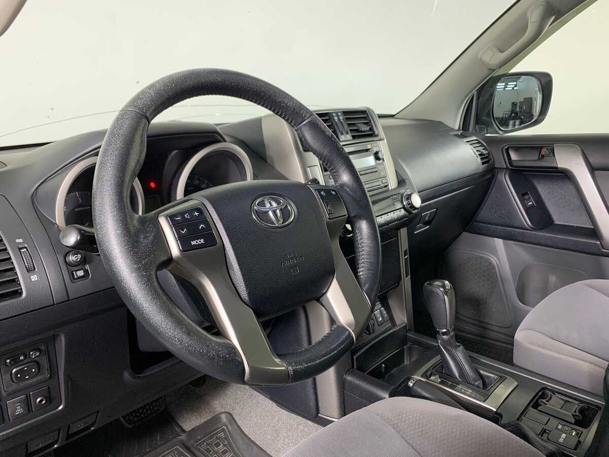 Купить Toyota Land Cruiser Prado с пробегом. Фото: #11