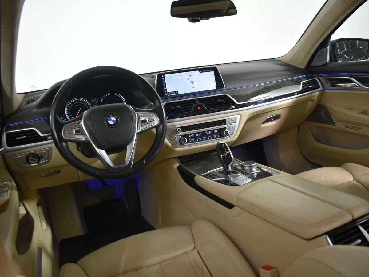 Купить BMW 7 серии с пробегом. Фото: #11