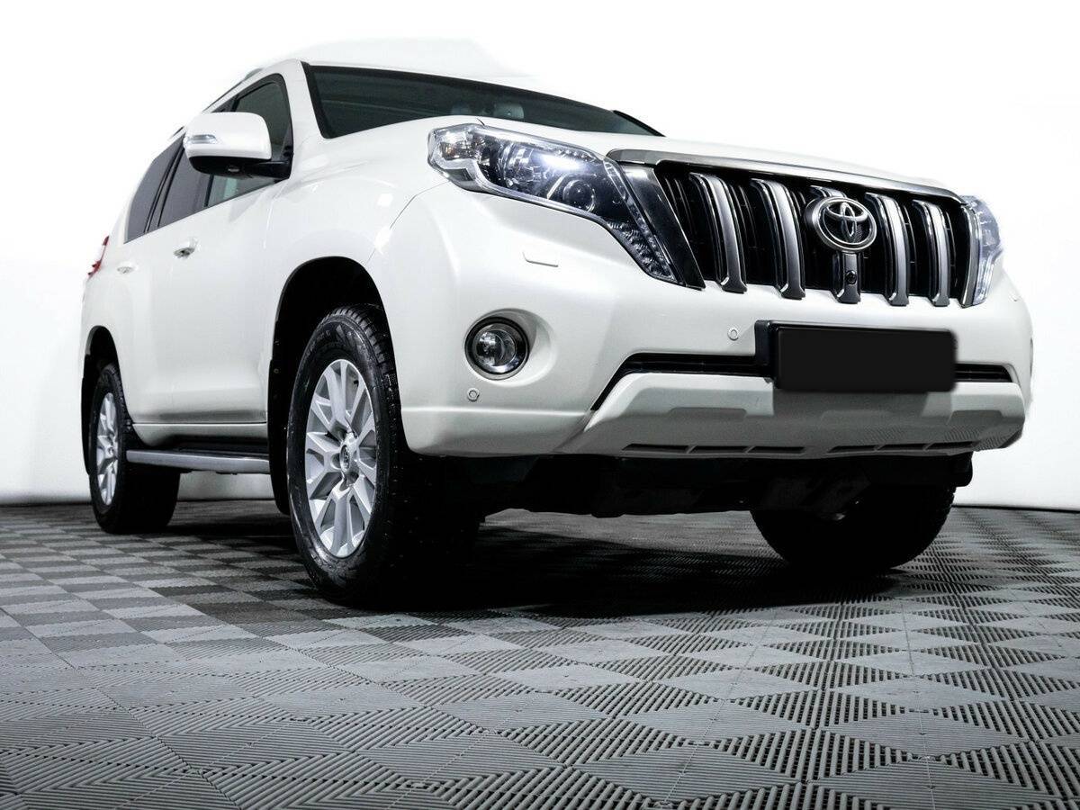 Купить Toyota Land Cruiser Prado с пробегом. Фото: #17