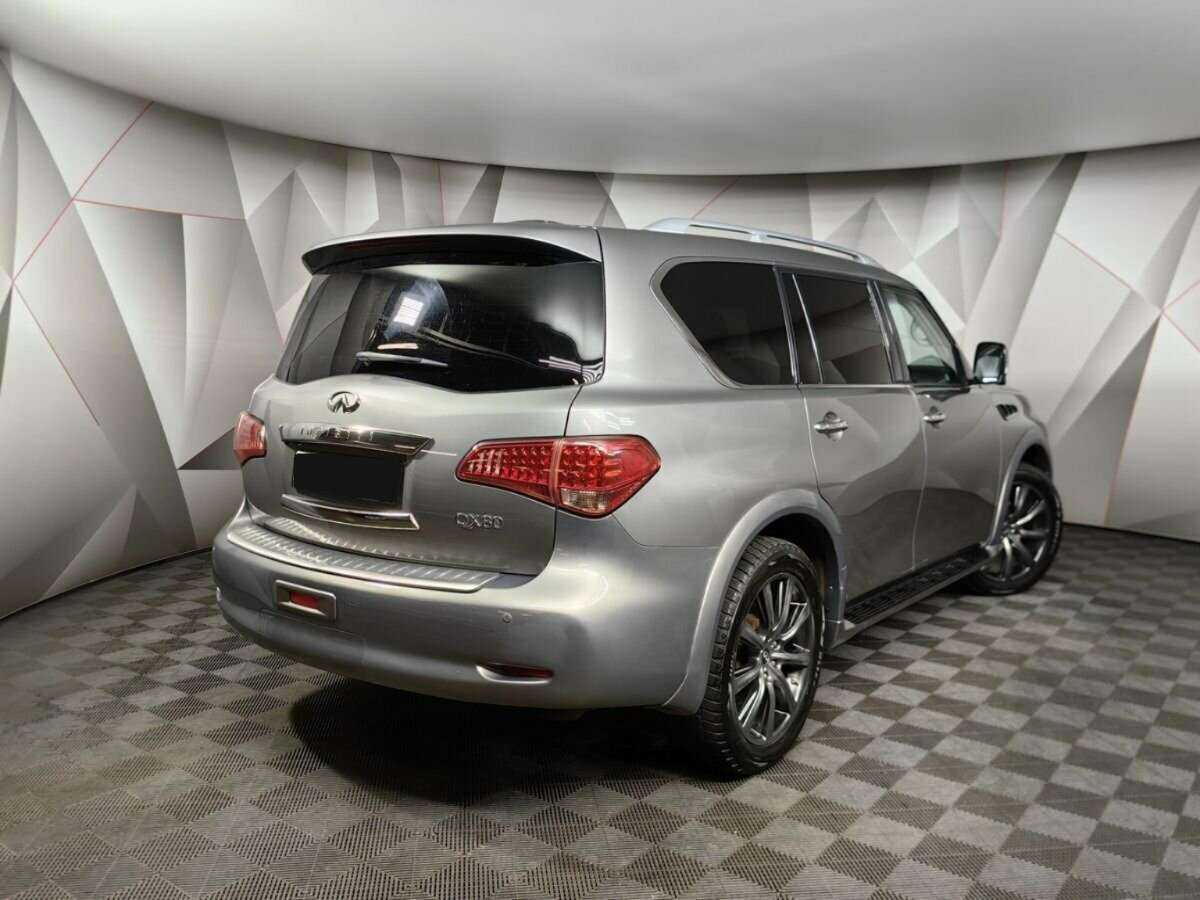 Купить Infiniti QX56 с пробегом. Фото: #1