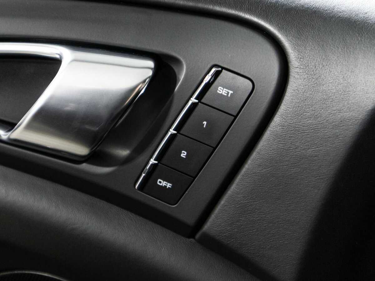 Купить Porsche Cayenne с пробегом. Фото: #19