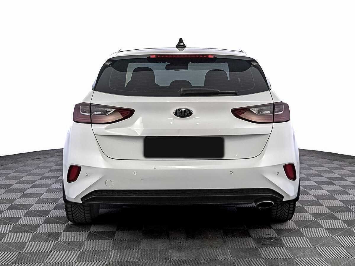 Купить Kia Ceed с пробегом. Фото: #5