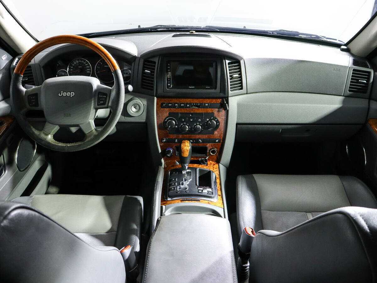 Купить Jeep Grand Cherokee с пробегом. Фото: #11