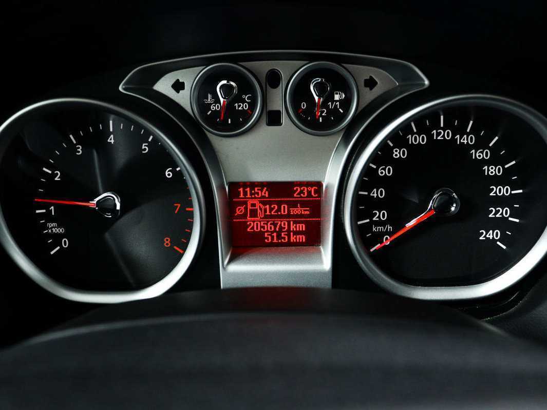 Купить Ford Focus с пробегом. Фото: #9
