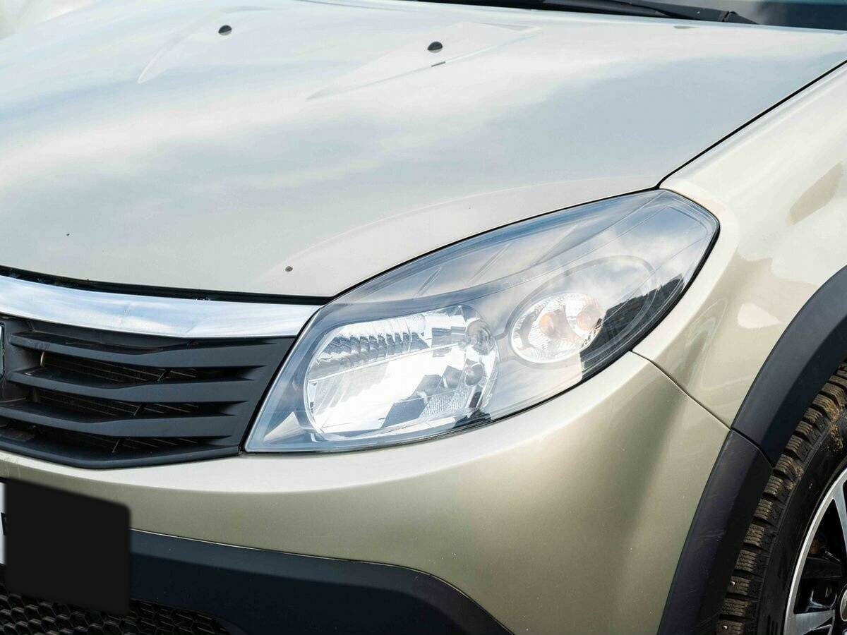 Купить Renault Sandero с пробегом. Фото: #6
