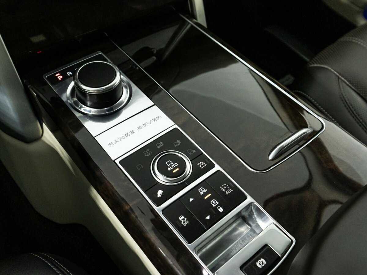 Купить Land Rover Range Rover с пробегом. Фото: #20