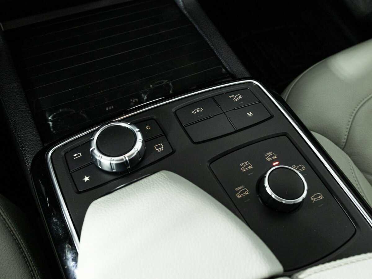 Купить Mercedes-Benz GLE с пробегом. Фото: #23