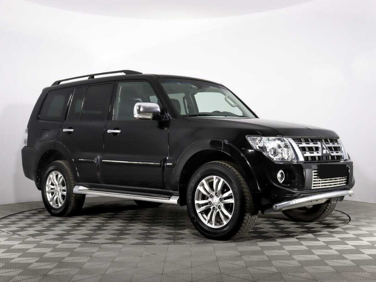 Купить Mitsubishi Pajero с пробегом. Фото: #2