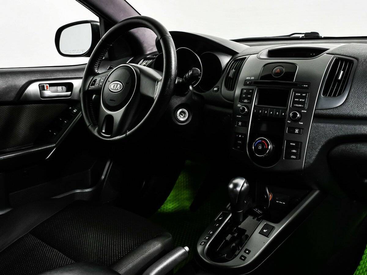 Купить Kia Cerato с пробегом. Фото: #8