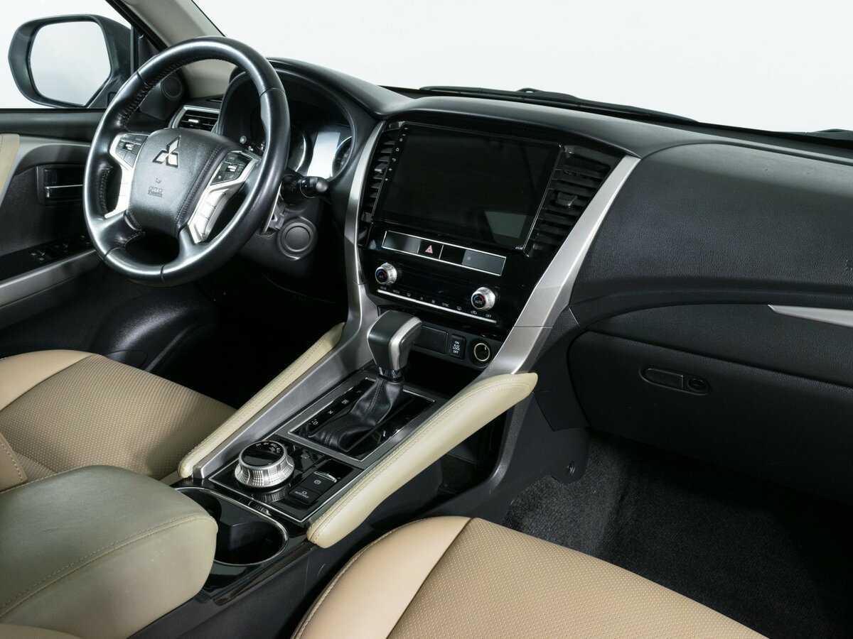 Купить Mitsubishi Pajero Sport с пробегом. Фото: #7
