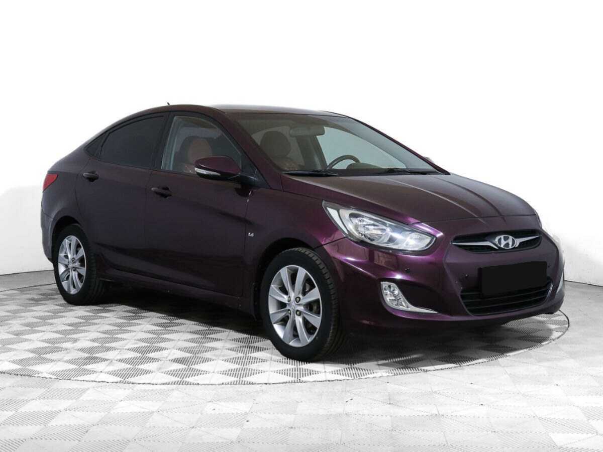 Купить Hyundai Solaris с пробегом. Фото: #1