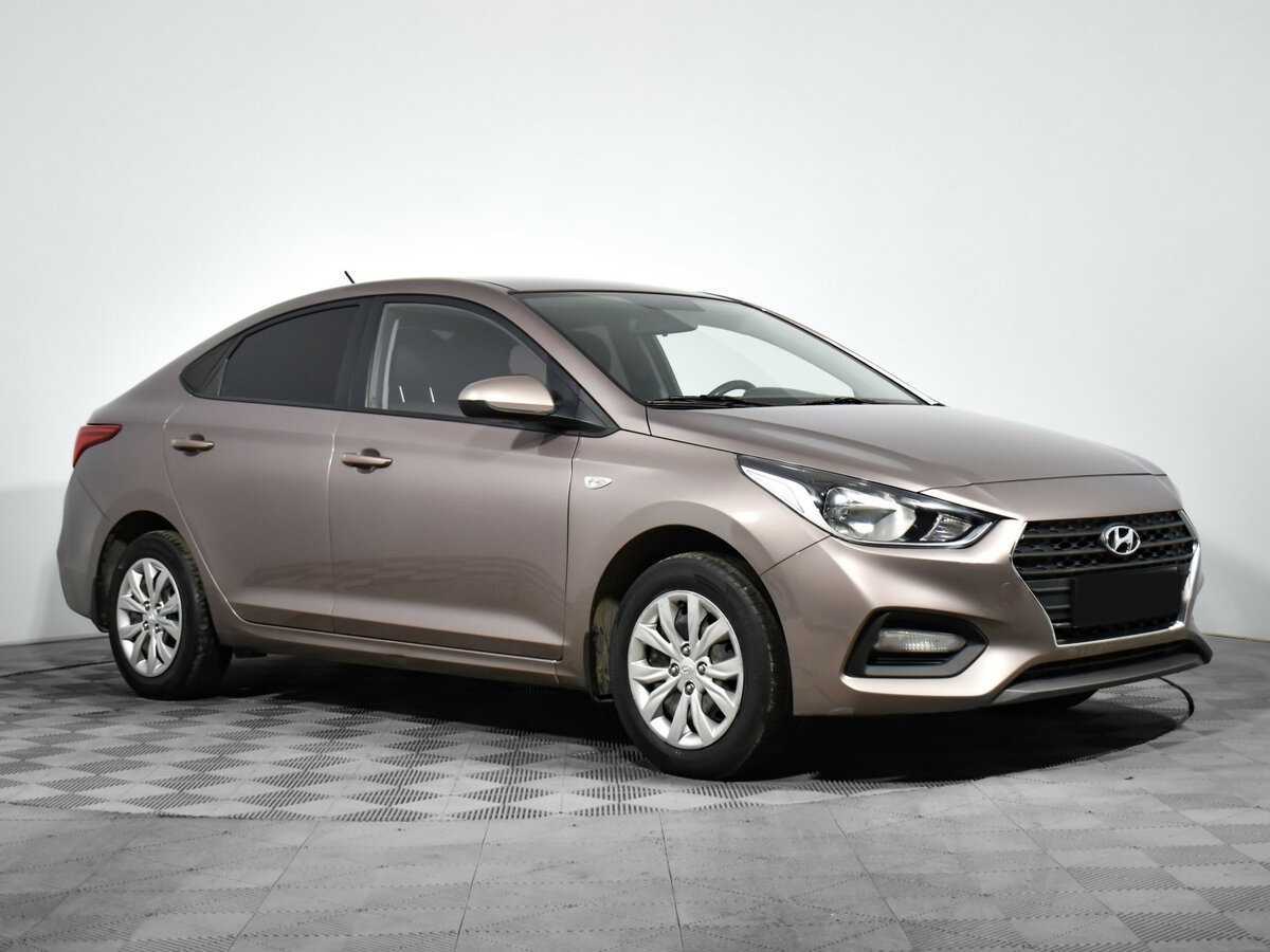 Купить Hyundai Solaris с пробегом. Фото: #2
