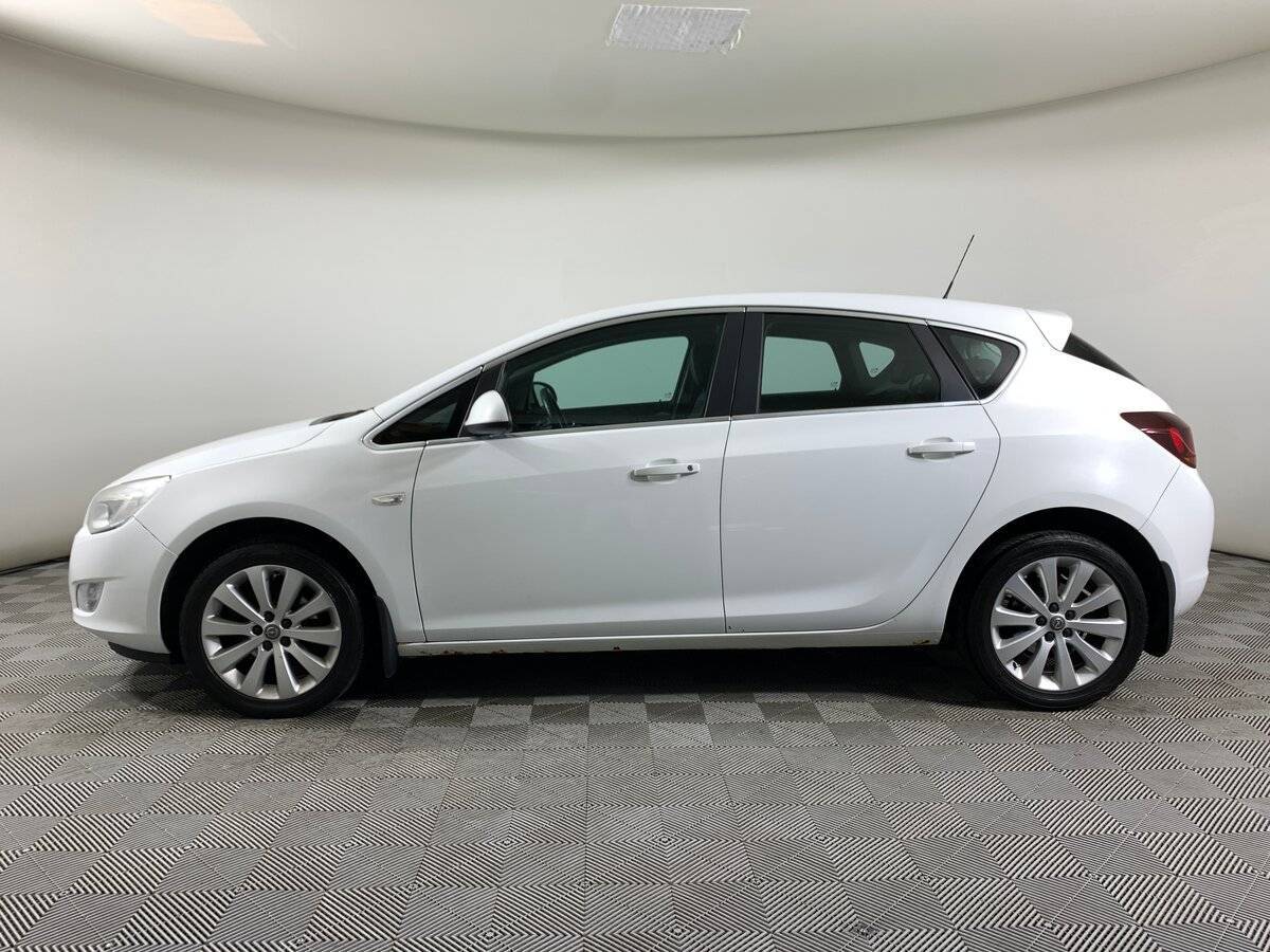 Купить Opel Astra с пробегом. Фото: #7