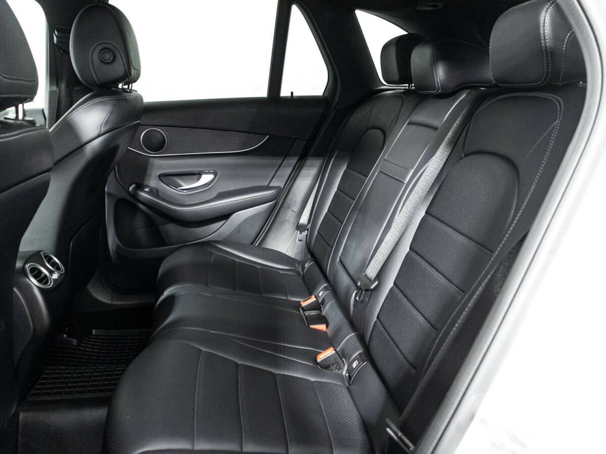 Купить Mercedes-Benz GLC с пробегом. Фото: #7