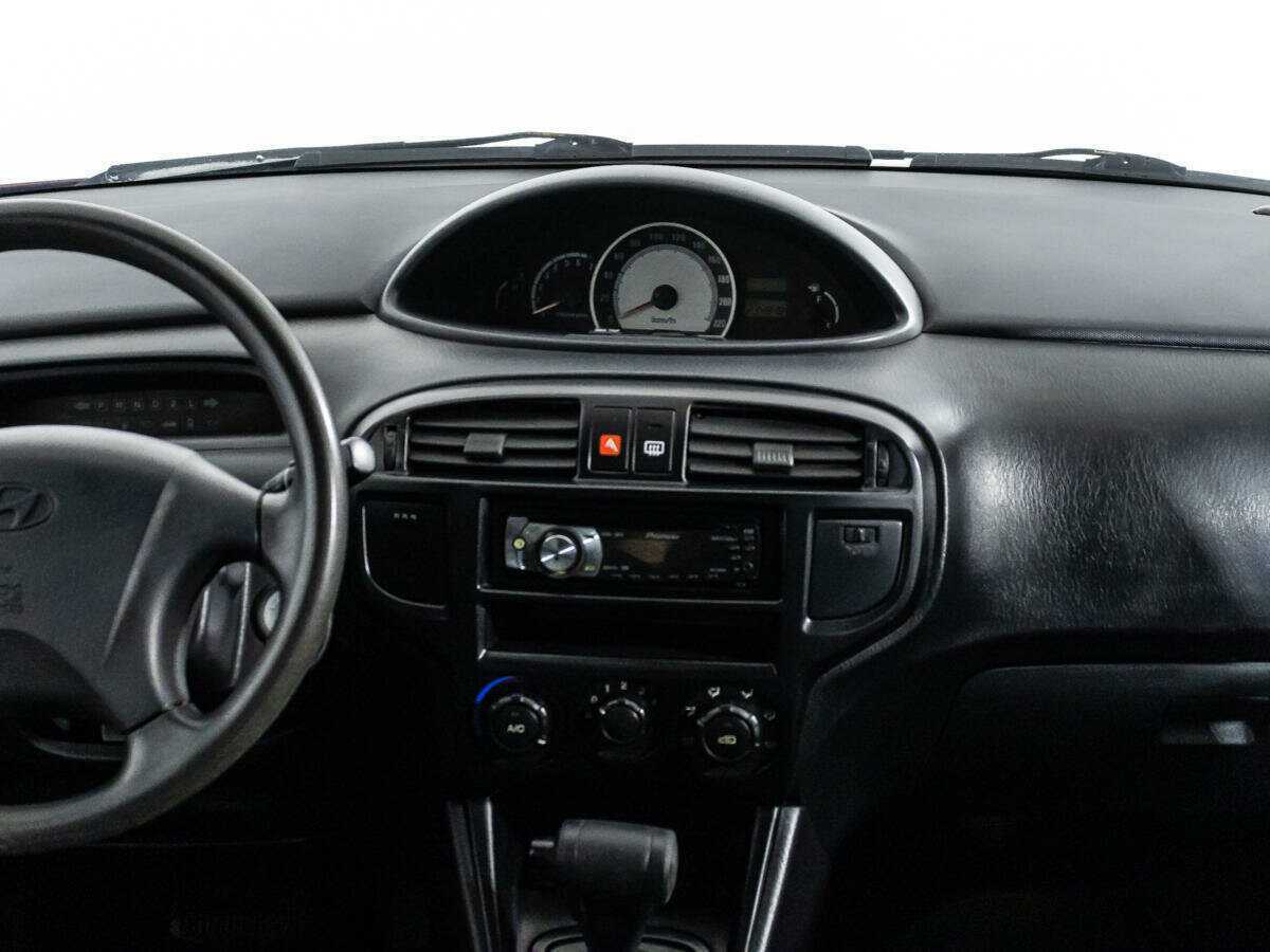 Купить Hyundai Matrix с пробегом. Фото: #13