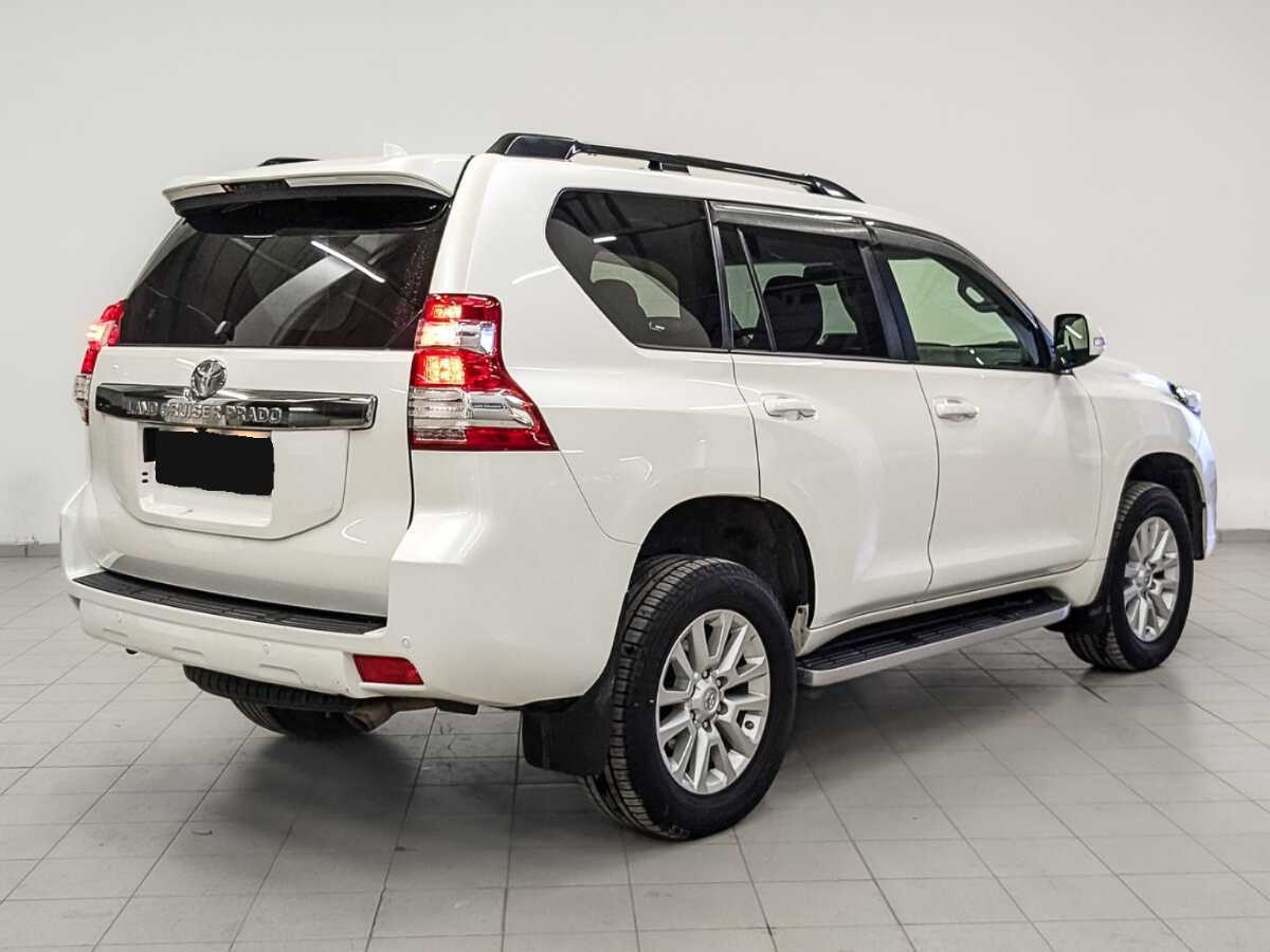 Купить Toyota Land Cruiser Prado с пробегом. Фото: #4
