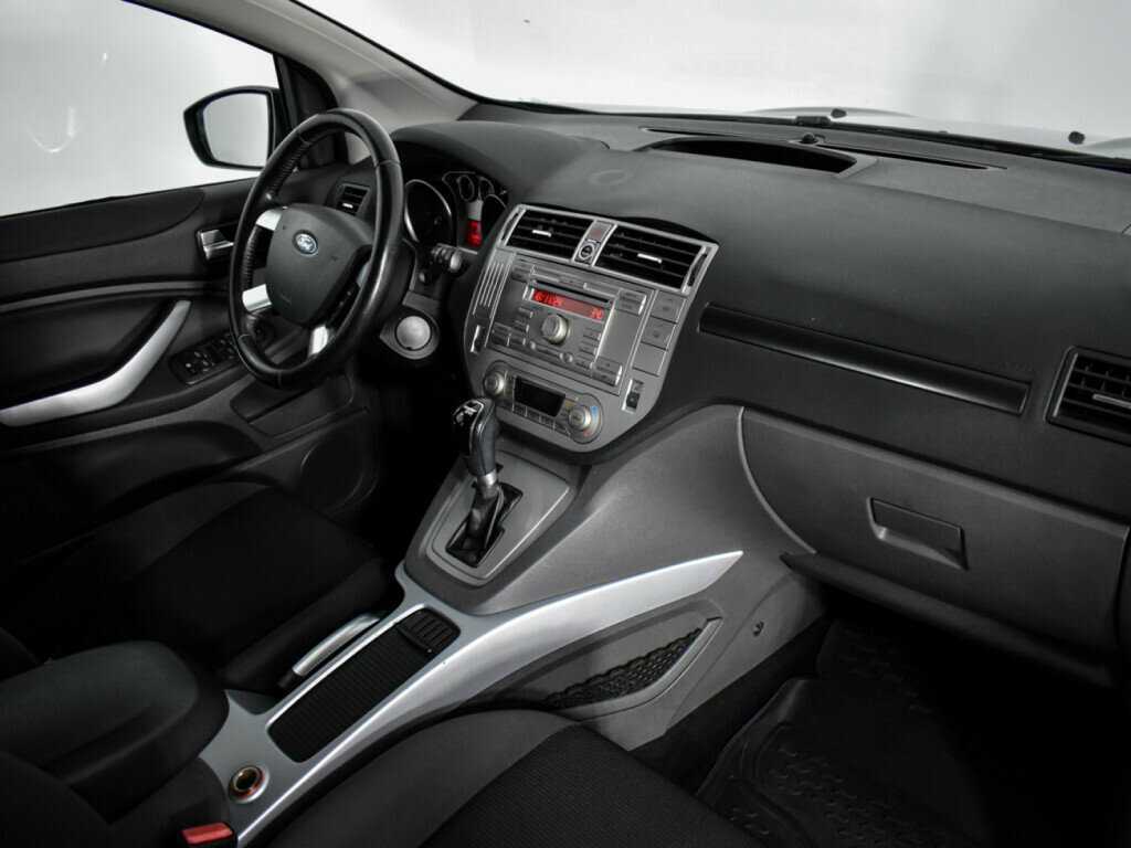 Купить Ford Kuga с пробегом. Фото: #12