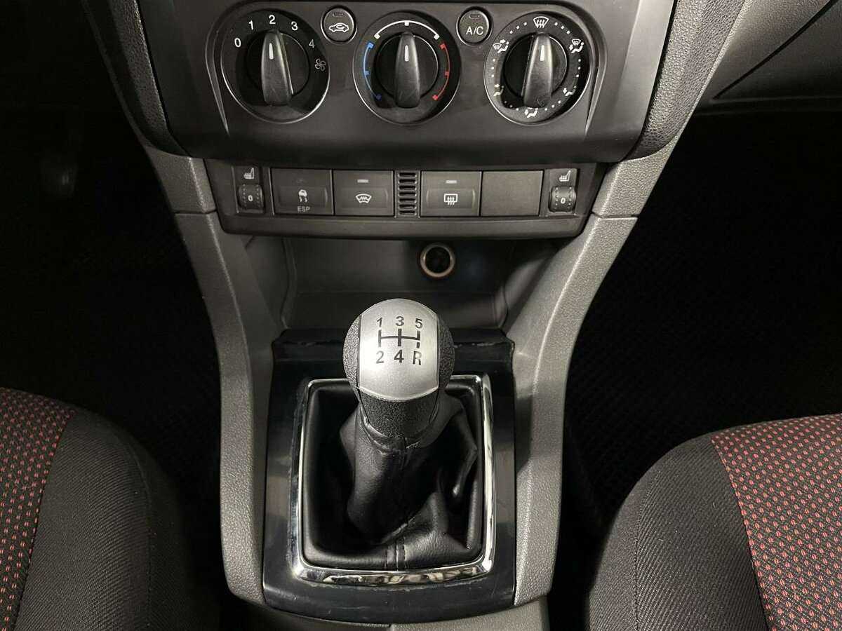 Купить Ford Focus с пробегом. Фото: #12