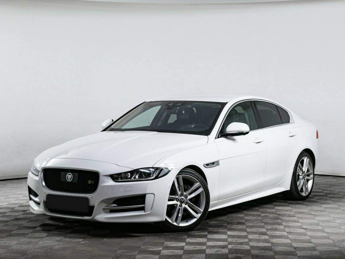 Купить Jaguar XE с пробегом. Посмотреть фото