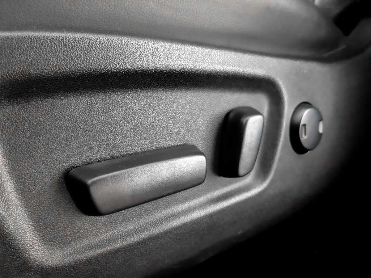 Купить Toyota Highlander с пробегом. Фото: #16