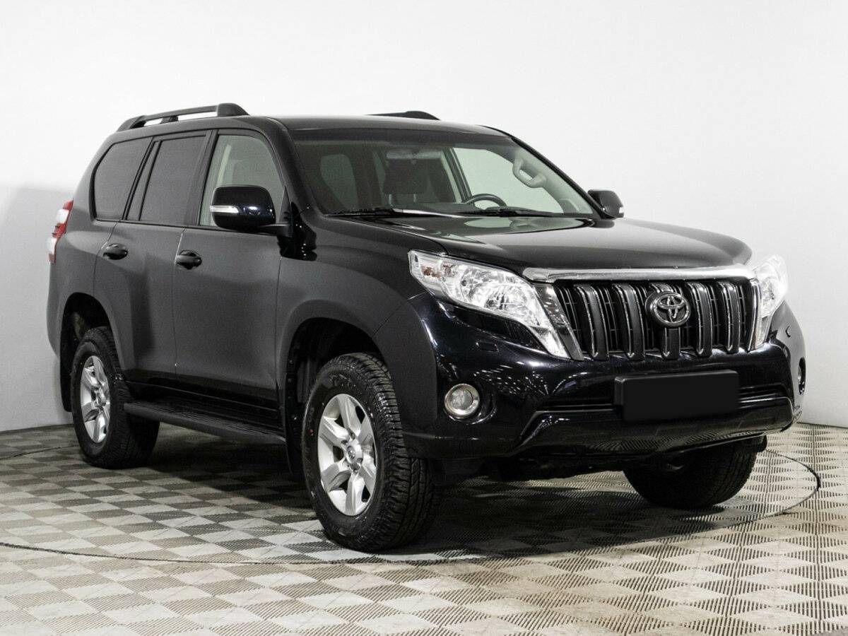 Купить Toyota Land Cruiser Prado с пробегом. Фото: #2