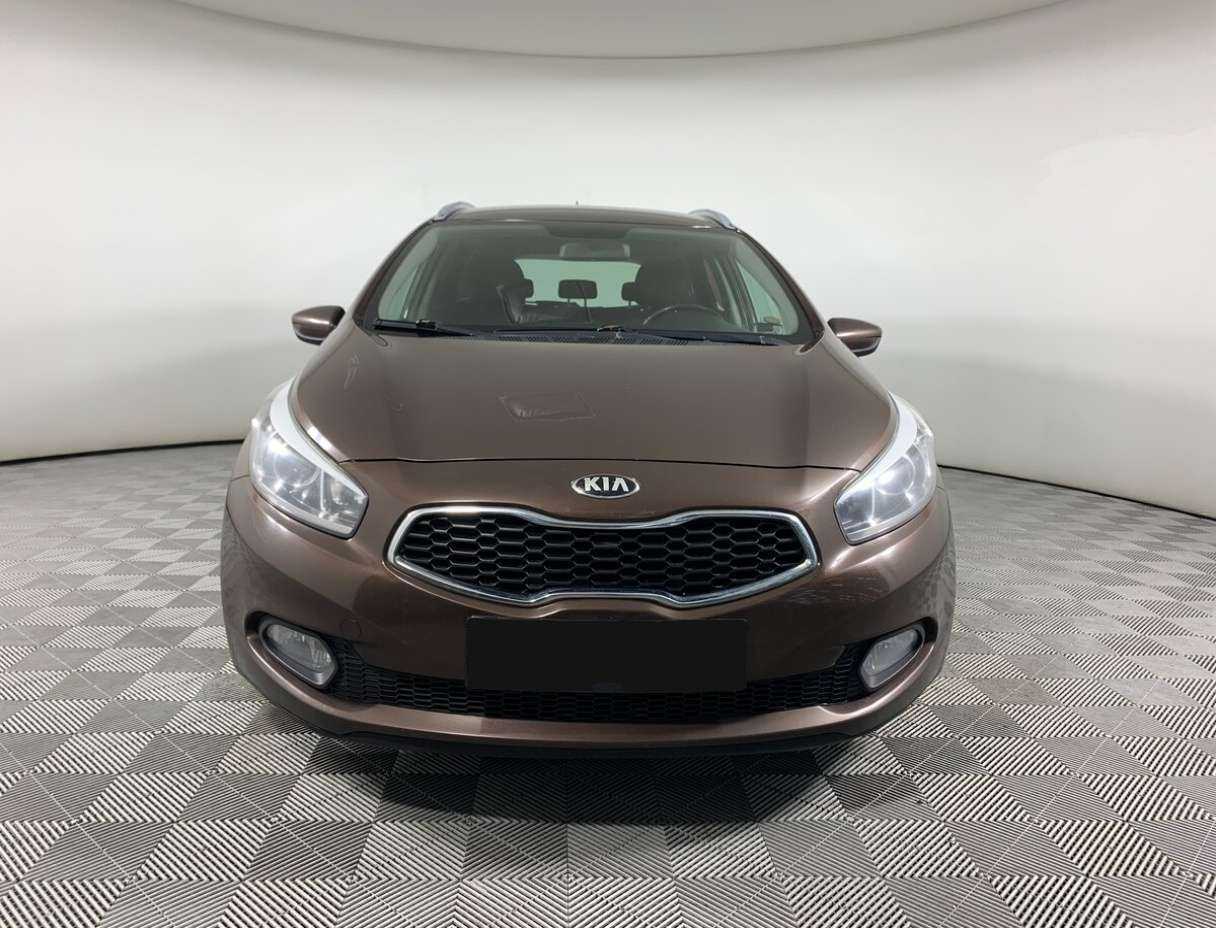 Купить Kia Ceed с пробегом. Фото: #1