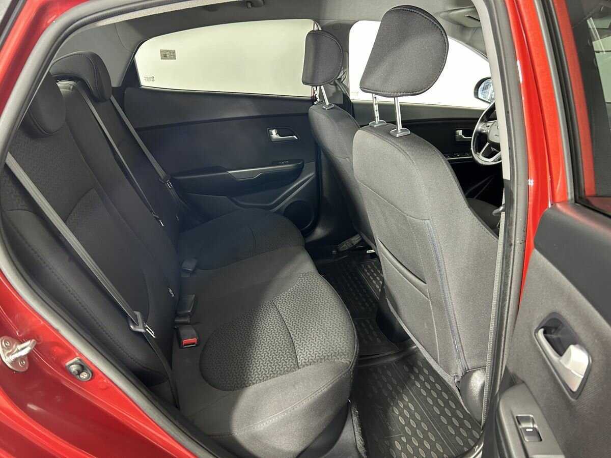 Купить Kia Rio с пробегом. Фото: #14