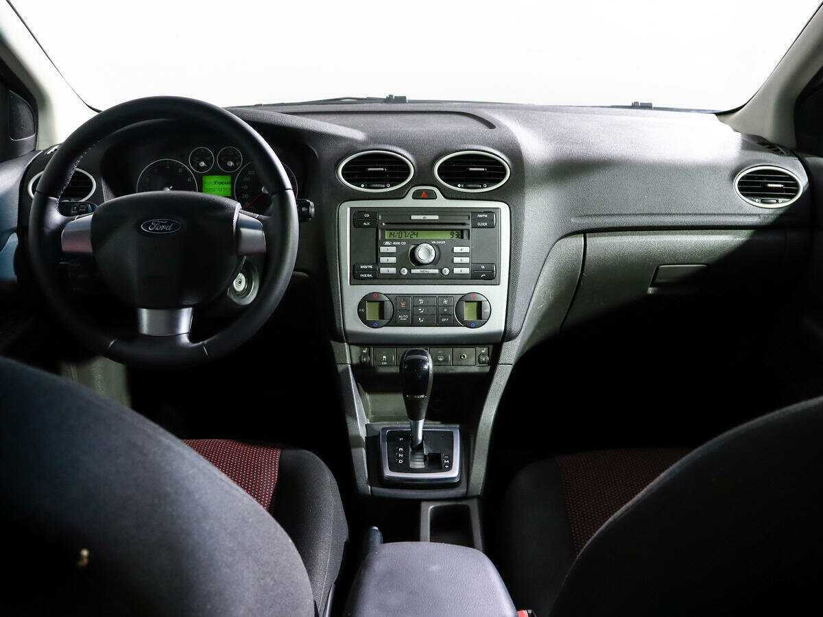Купить Ford Focus с пробегом. Фото: #11