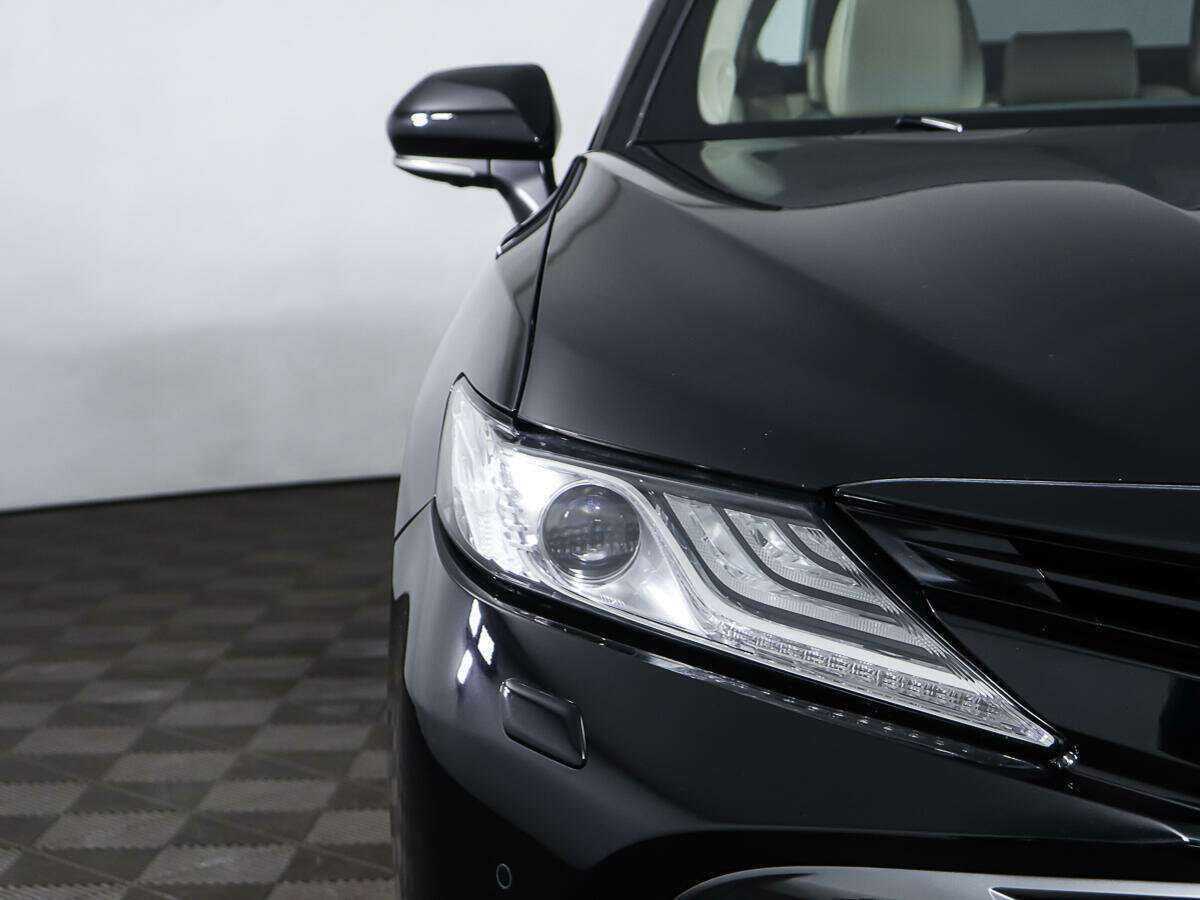 Купить Toyota Camry с пробегом. Фото: #24