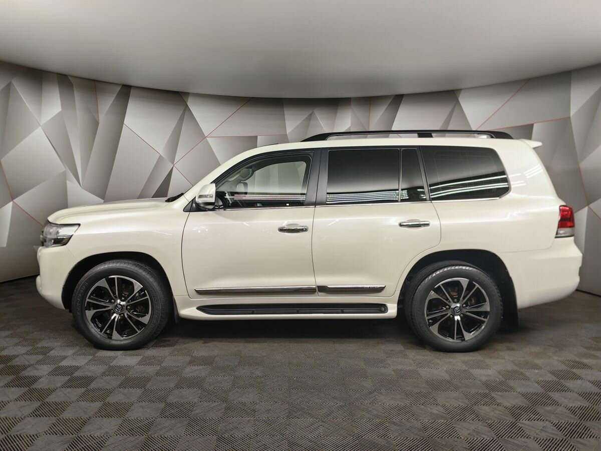 Купить Toyota Land Cruiser с пробегом. Фото: #4