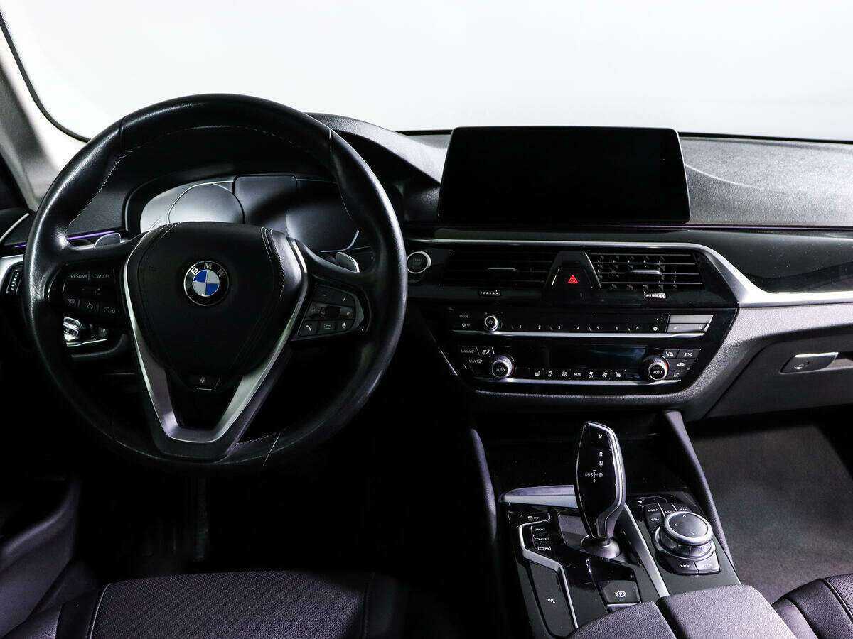 Купить BMW 5 серии с пробегом. Фото: #9
