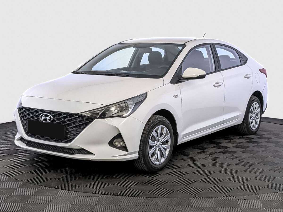 Купить Hyundai Solaris с пробегом. Посмотреть фото