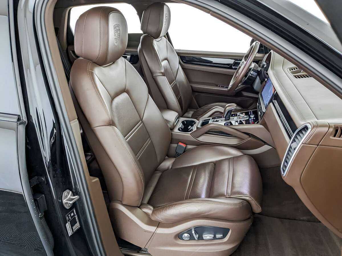 Купить Porsche Cayenne с пробегом. Фото: #15