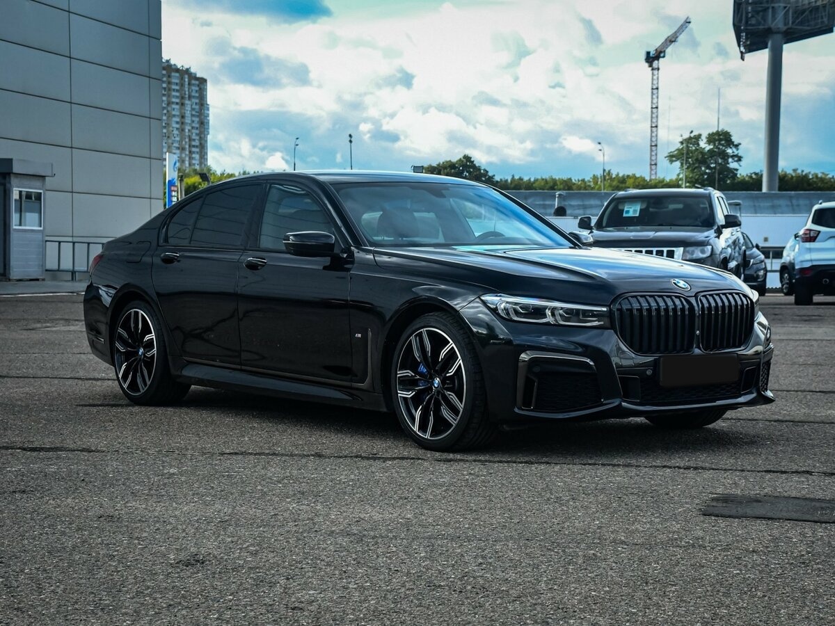 Купить BMW 7 серии с пробегом. Фото: #2