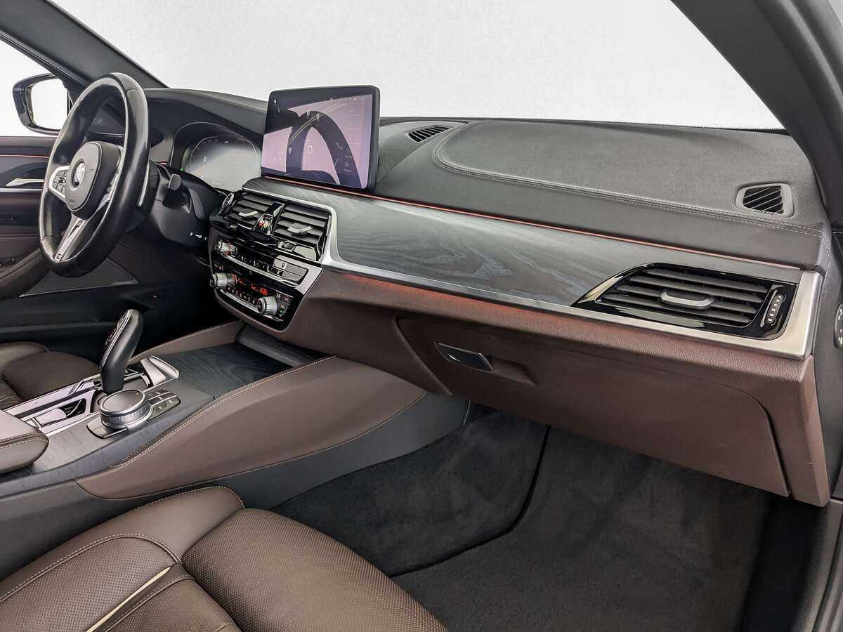 Купить BMW 5 серии с пробегом. Фото: #8