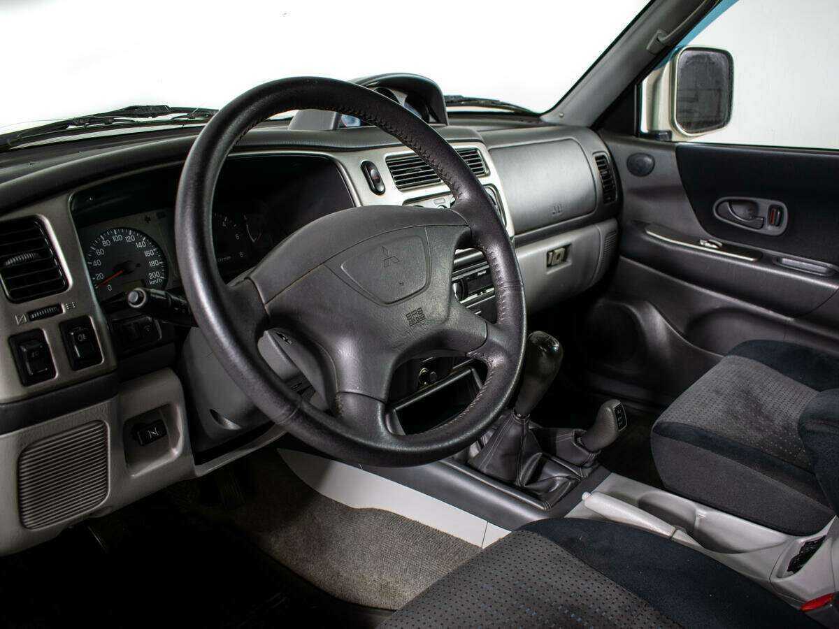 Купить Mitsubishi Pajero Sport с пробегом. Фото: #7