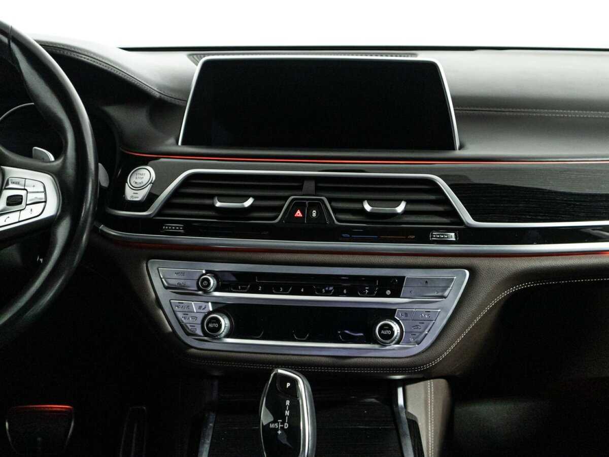 Купить BMW 7 серии с пробегом. Фото: #13