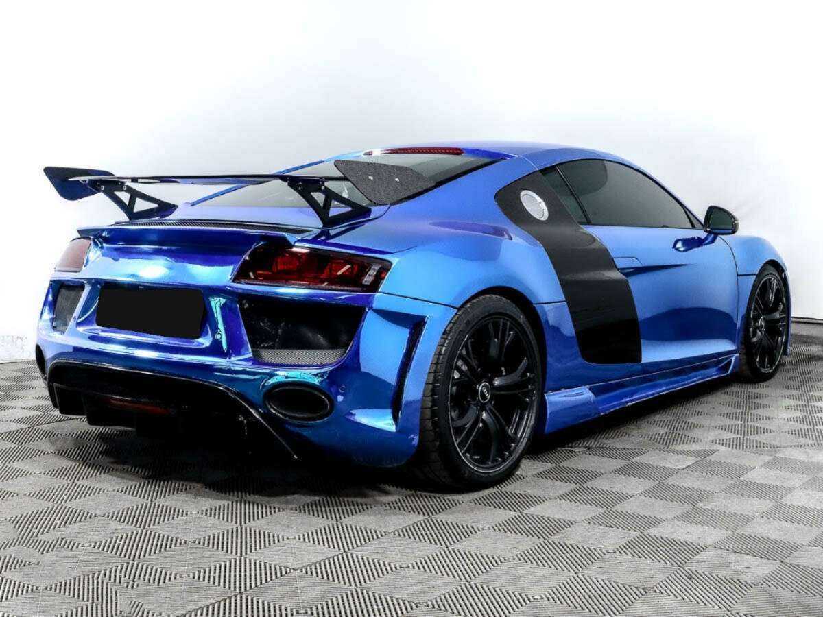 Купить Audi R8 с пробегом. Фото: #3