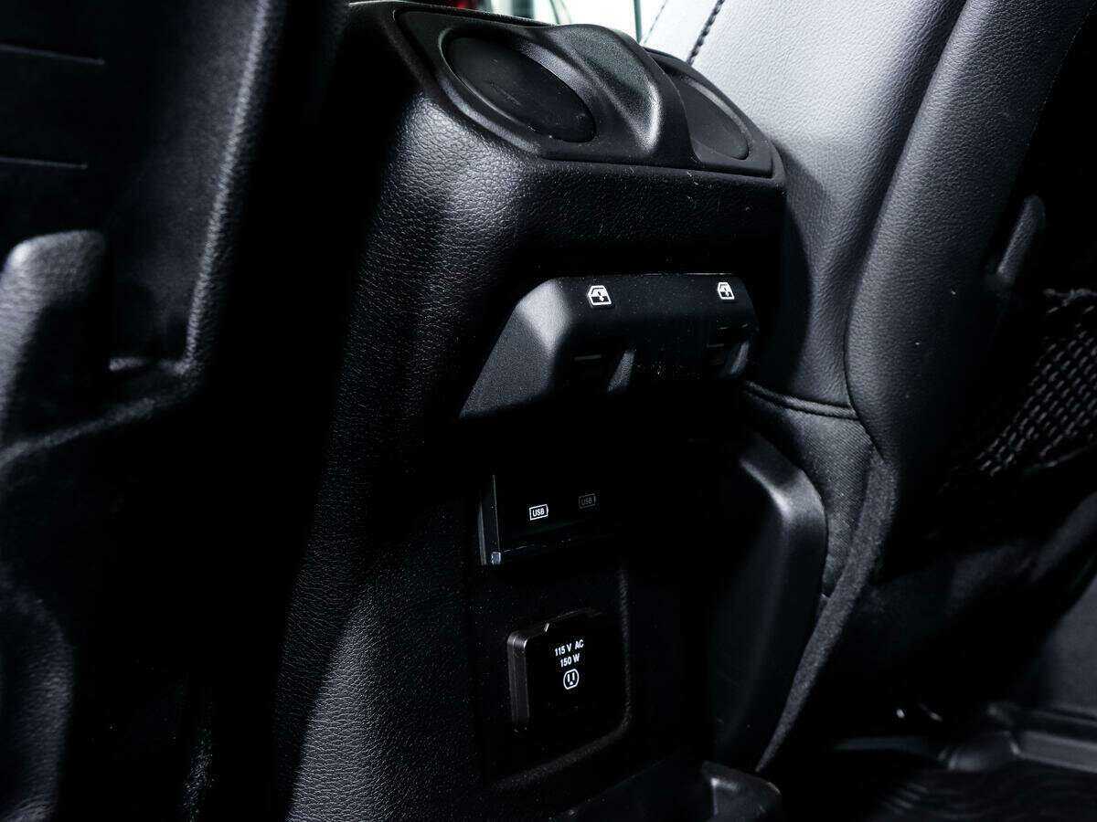 Купить Jeep Wrangler с пробегом. Фото: #12