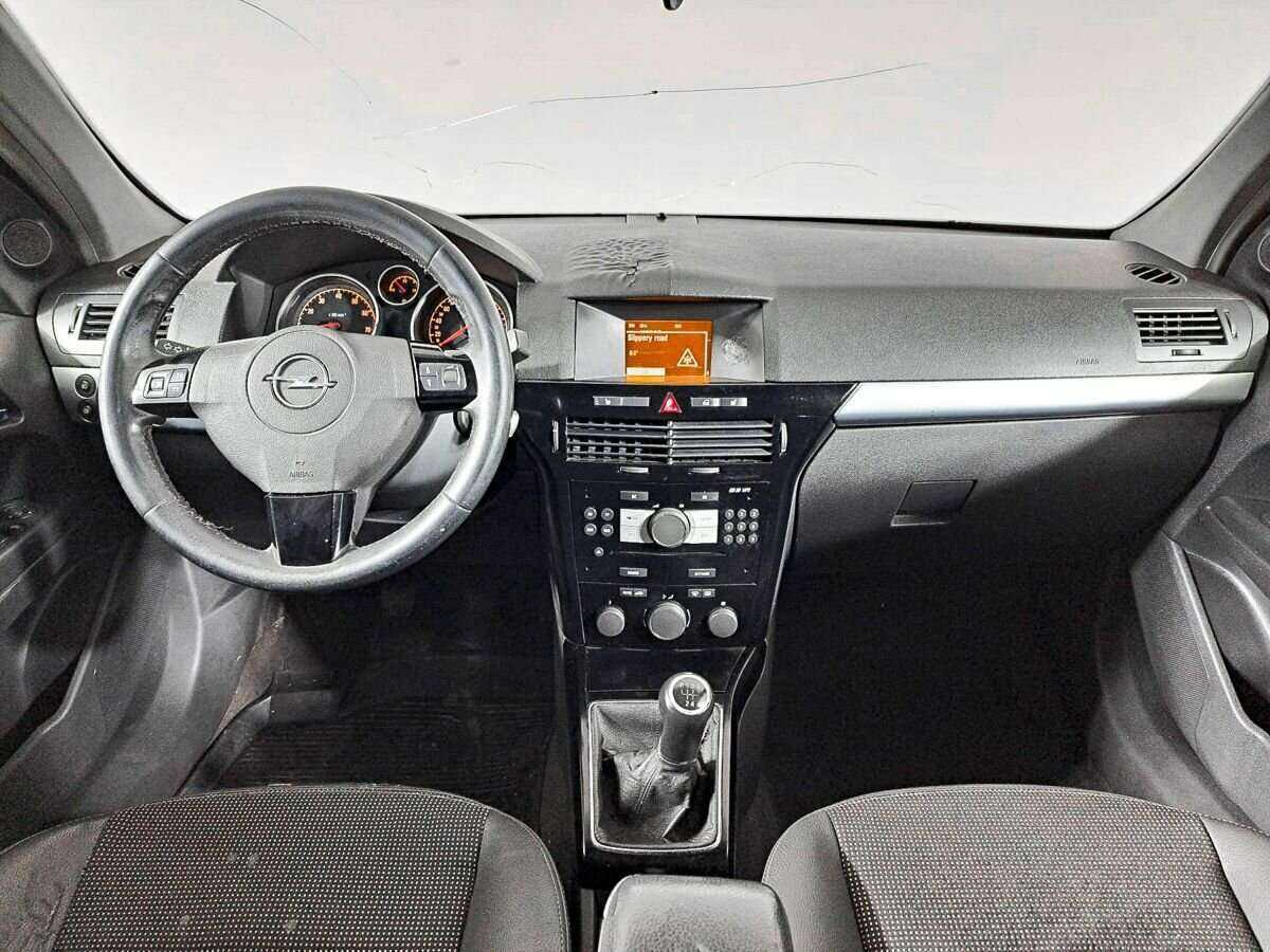 Купить Opel Astra с пробегом. Фото: #11