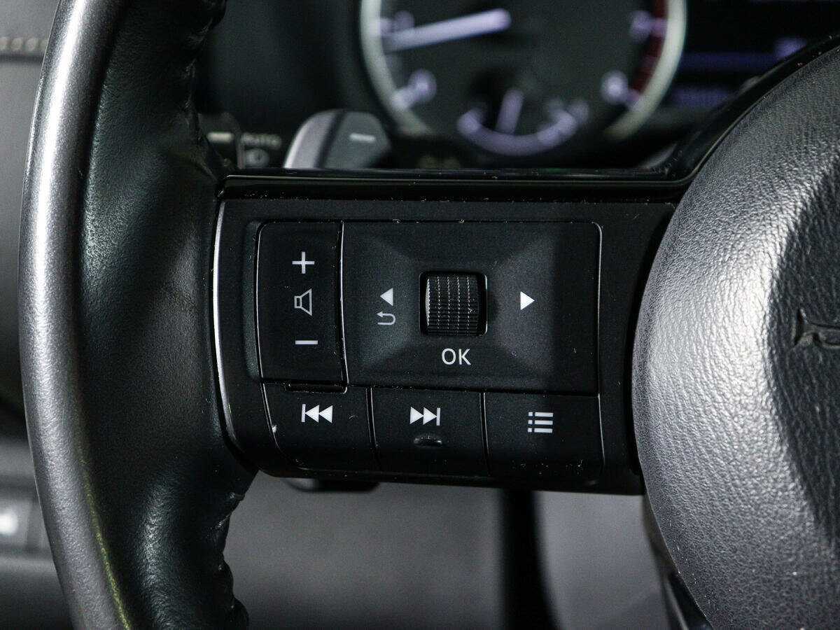 Купить Nissan Pathfinder с пробегом. Фото: #21