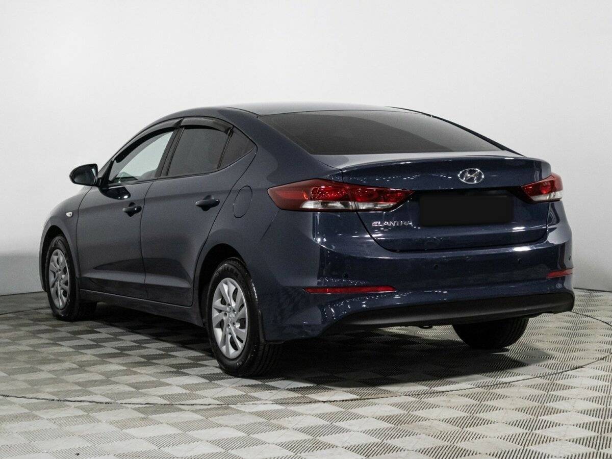 Купить Hyundai Elantra с пробегом. Фото: #6