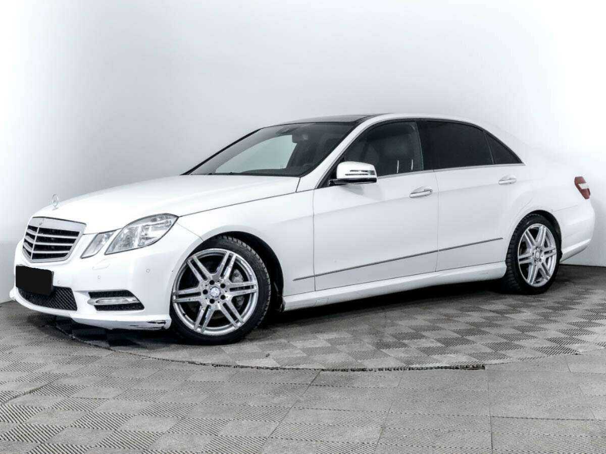 Купить Mercedes-Benz E-Класс с пробегом. Фото: #0