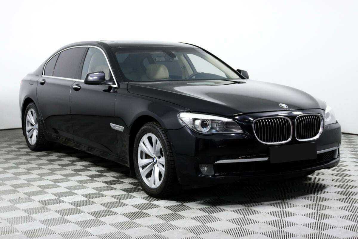 Купить BMW 7 серии с пробегом. Фото: #1