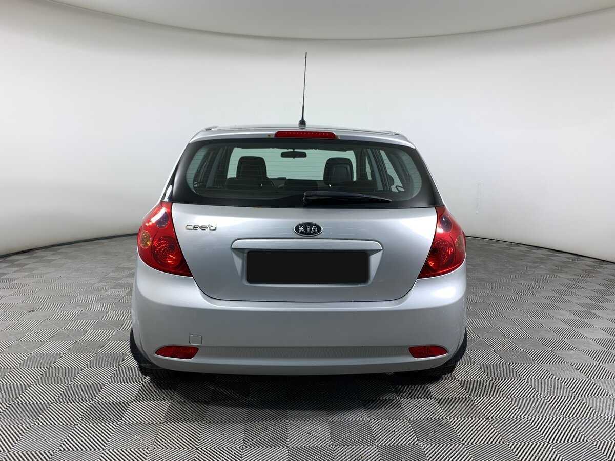 Купить Kia Ceed с пробегом. Фото: #5