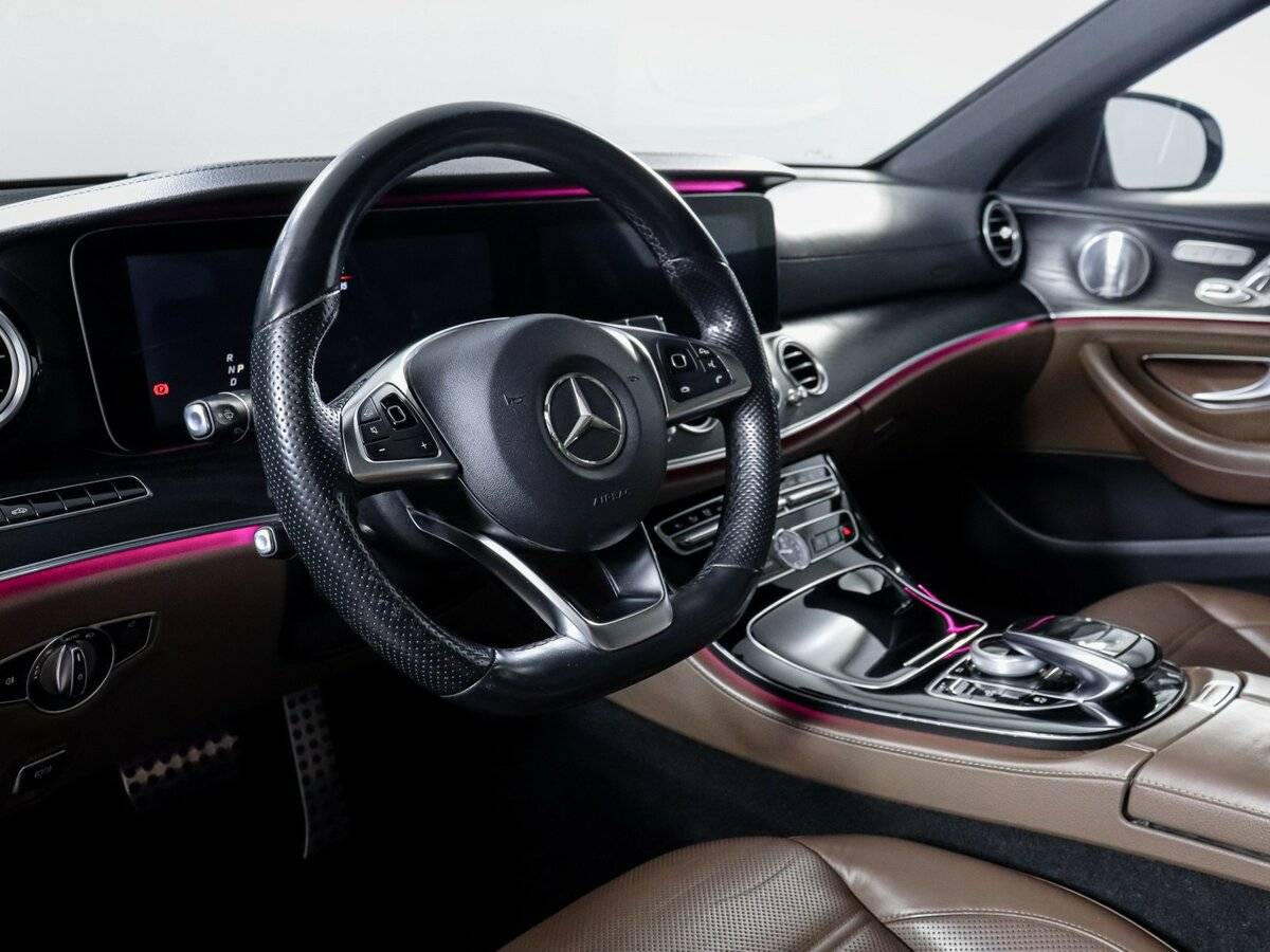 Купить Mercedes-Benz E-Класс AMG с пробегом. Фото: #12
