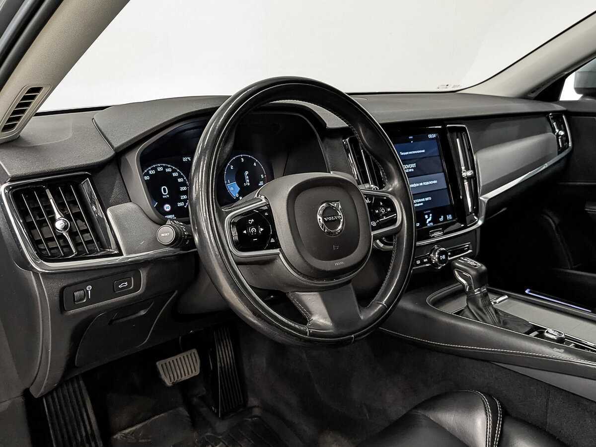 Купить Volvo V90 Cross Country с пробегом. Фото: #14