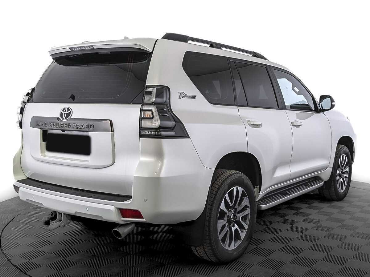 Купить Toyota Land Cruiser Prado с пробегом. Фото: #4